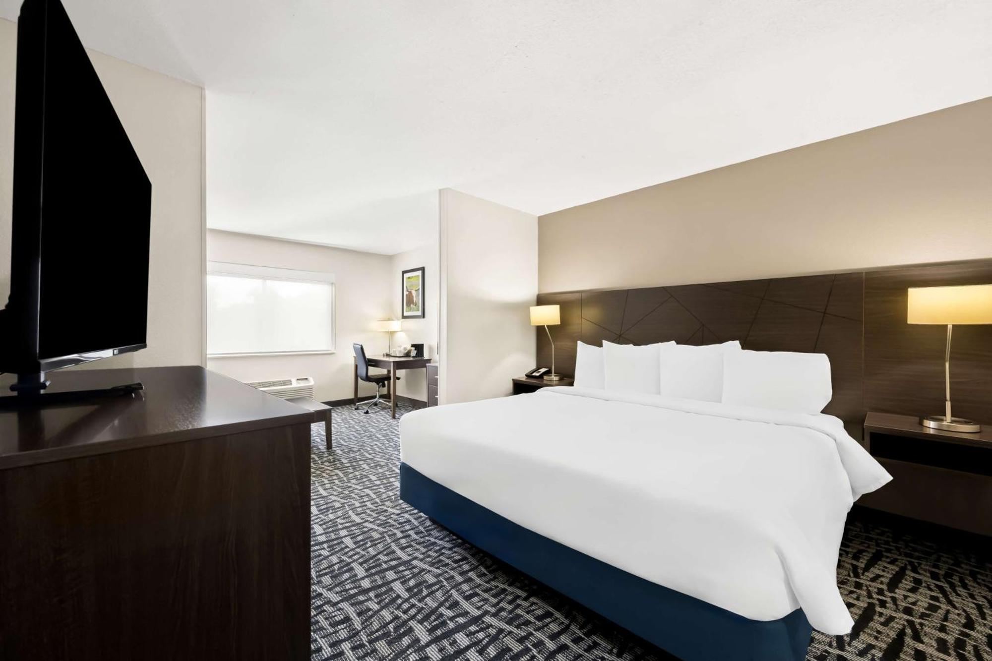 Best Western Bryan College Station Экстерьер фото