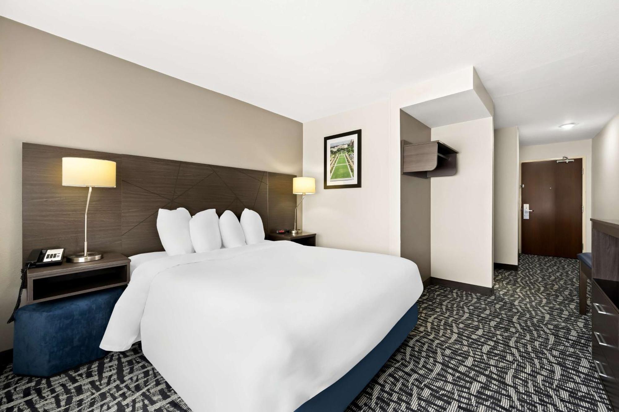 Best Western Bryan College Station Экстерьер фото